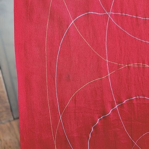 Vtg sheer crimson chiffon printed long scarf - Picture 6 of 7